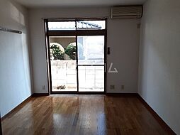 メゾン94 102 1階1Kのリビング/ダイニング