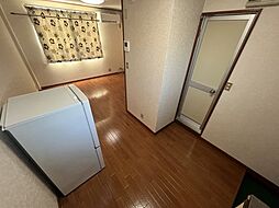 コーポエルム 203 2階ワンルームのリビング/ダイニング