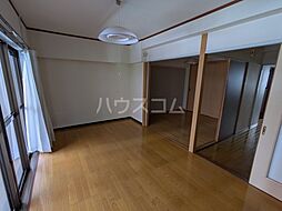 ブレーンハイム柴山 204 2階2Kのリビング/ダイニング