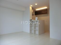 ブリランテ　Ａ 3階1LDKのリビング/ダイニング