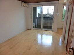 メゾンド銀乃杜II 105 1階ワンルームのリビング/ダイニング