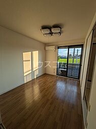 クインハイツIII 201 2階3DKのリビング/ダイニング