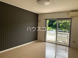 BERZELIA　S-1 1階1Kのリビング/ダイニング