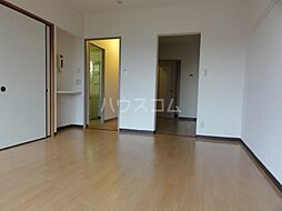 ラフィネ小倉 412 4階3LDKのリビング/ダイニング