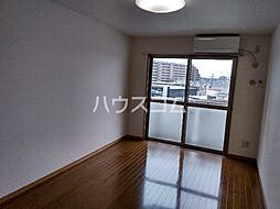 プリミエール大和通 303 3階1Kのリビング/ダイニング