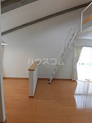 ジャルダンII 205 2階ワンルームのリビング/ダイニング