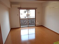 名古屋市営鶴舞線 塩釜口駅 徒歩11分の賃貸マンション 4階1Kのリビング/ダイニング