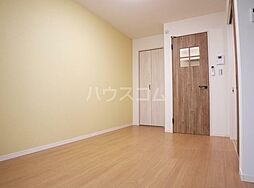 横浜市営地下鉄ブルーライン 三ツ沢下町駅 徒歩5分の賃貸アパート 1階ワンルームのリビング/ダイニング