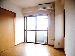 名古屋市営東山線 東山公園駅 徒歩5分の賃貸マンション 4階1DKのリビング/ダイニング