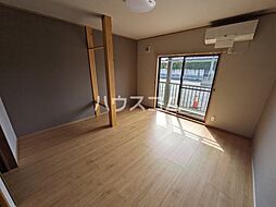 東武伊勢崎線 新伊勢崎駅 5.2kmの賃貸アパート 1階1Kのリビング/ダイニング