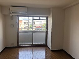 フローライト蛍池 5階1Kのリビング/ダイニング