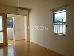 西武新宿線 南大塚駅 徒歩10分の賃貸アパート 1階1LDKのリビング/ダイニング