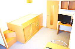 レオパレスアルジェント 101 1階1Kのリビング/ダイニング