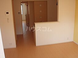 ウール・ド・ランジュ 203 2階1LDKのリビング/ダイニング