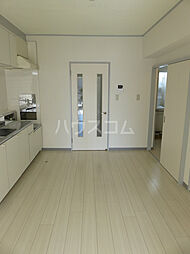 ウイング春日　I 3階3DKのリビング/ダイニング