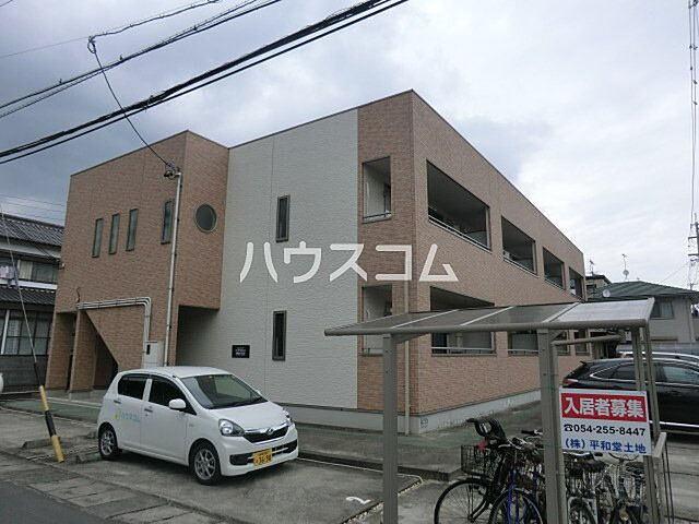 2 / 6