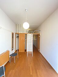 レオパレス中央 1階1Kのリビング/ダイニング