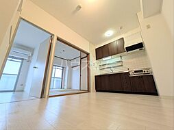 チェスターハウス川口 702 7階3DKのリビング/ダイニング