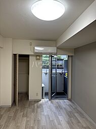 グラントゥルース東十条 1階1Kのリビング/ダイニング