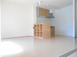 JR東北本線 土呂駅 徒歩13分の賃貸アパート 1階2LDKのリビング/ダイニング