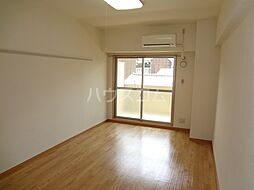 近鉄名古屋線 米野駅 徒歩5分の賃貸マンション 3階1DKのリビング/ダイニング