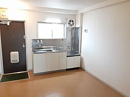 市川第二マンション 203 2階2DKのリビング/ダイニング