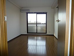 ビバとみだ 101 1階1Kのリビング/ダイニング