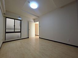 雅マンション龍城ヶ丘 201 2階1LDKのリビング/ダイニング