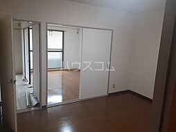 シンエイII 103 1階3DKのリビング/ダイニング