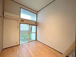 グッドスリー 104 1階1Kのリビング/ダイニング