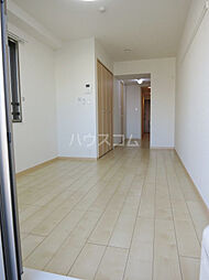 サンリット三建 505 5階ワンルームのリビング/ダイニング