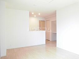 ヴィレッジ　バンケット 103 1階1LDKのリビング/ダイニング