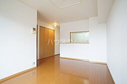 グランパラン　Ｂ 102 1階1LDKのリビング/ダイニング