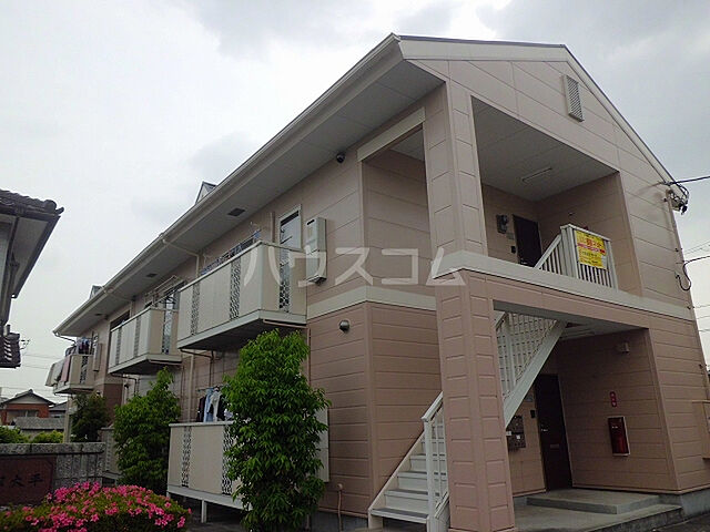 1 / 4