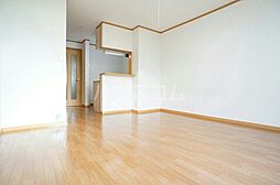 ソル・レヴェンテ 101 1階ワンルームのリビング/ダイニング