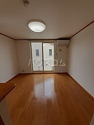 デフィー・ホワイト 201 2階1LDKのリビング/ダイニング