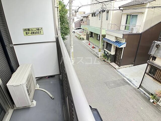 バルコニー
