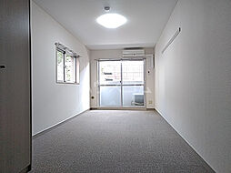 ラ・パイクス6112 205 2階ワンルームのリビング/ダイニング