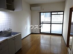 ジュン・パルティール 202 2階2DKのリビング/ダイニング