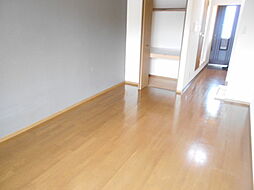 パルティールＳ棟 210 2階1Kのリビング/ダイニング