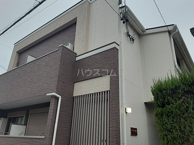 3 / 13