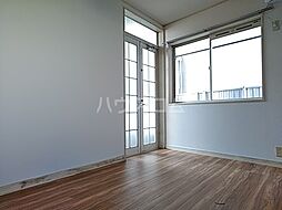 東急田園都市線 三軒茶屋駅 徒歩9分の賃貸アパート 1階1Kのリビング/ダイニング