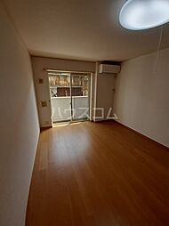 セブンローズＣ 102 1階1Kのリビング/ダイニング