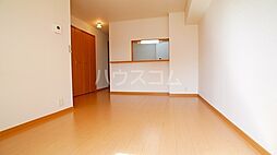 ソレイユ・ルヴァンI 1階1LDKのリビング/ダイニング