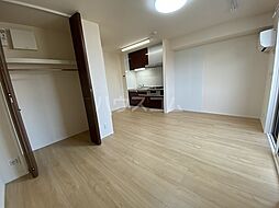 ジャルディーノ 102 1階ワンルームのリビング/ダイニング