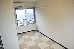 阪急宝塚本線 蛍池駅 徒歩8分の賃貸アパート 2階1Kのリビング/ダイニング