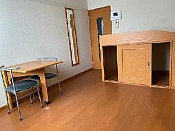 レオパレスクライネシュロス 106 1階1Kのリビング/ダイニング