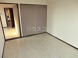 メゾンローゼ 106 1階3LDKのリビング/ダイニング