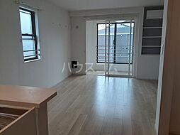 サン・ガーデン　II 2階1Kのリビング/ダイニング