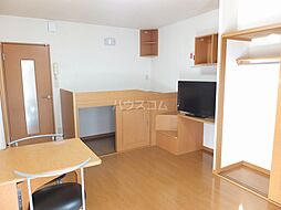 上毛電気鉄道 片貝駅 徒歩16分の賃貸アパート 2階1Kのリビング/ダイニング